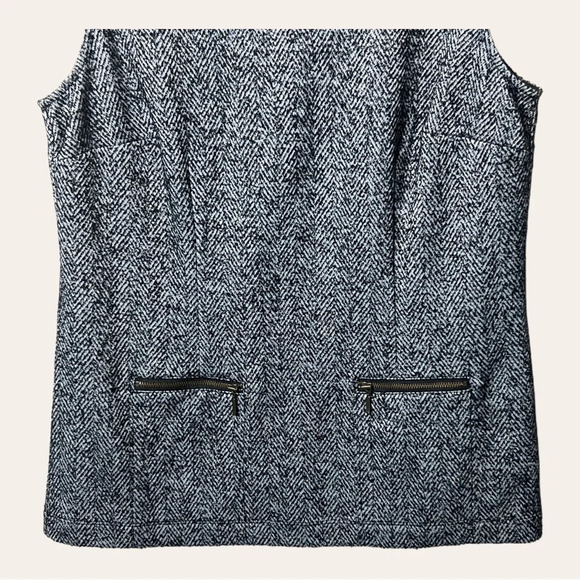 1138. CABI CECE SLEEVELESS TOP BLACK HERRINGBONE TWEED ZIP POCKETS SIZE SMALL - Picture 5 of 10